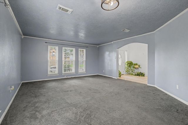 3927 Village Well Drive, Humble, TX 77396