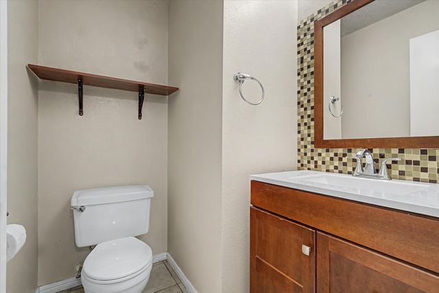 3927 Village Well Drive, Humble, TX 77396