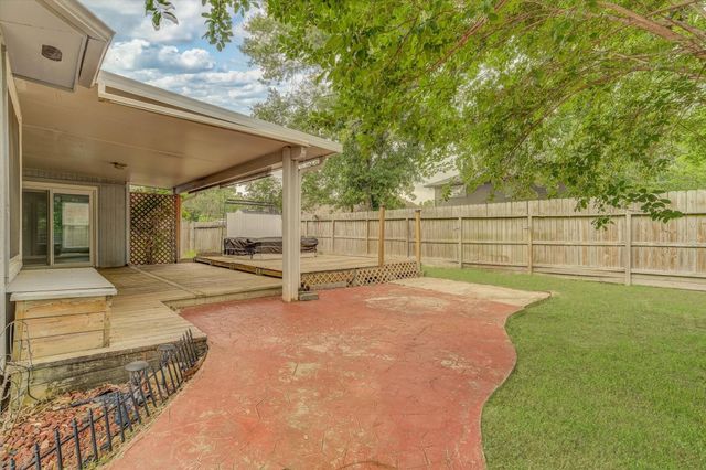 3927 Village Well Drive, Humble, TX 77396