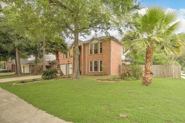 3927 Village Well Drive, Humble, TX 77396
