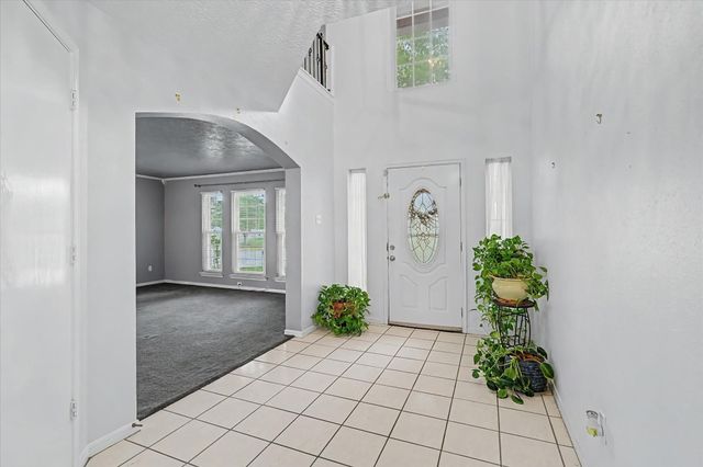 3927 Village Well Drive, Humble, TX 77396