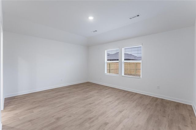 138 S Maroon Avenue, Fayetteville, AR 72704