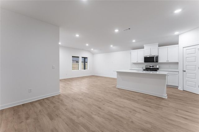 138 S Maroon Avenue, Fayetteville, AR 72704