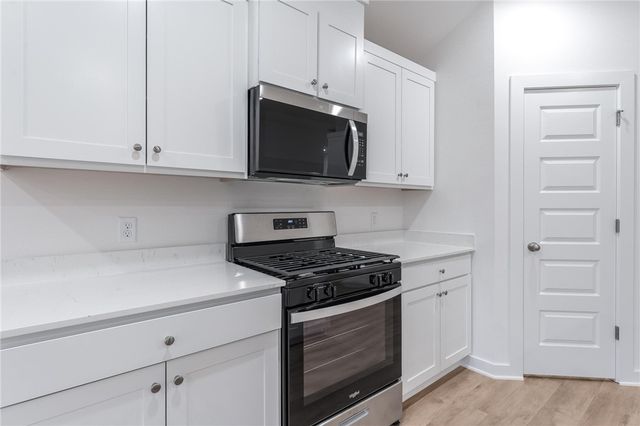 138 S Maroon Avenue, Fayetteville, AR 72704