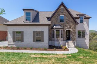205 Sydney Dr, Goodlettsville, TN 37072
