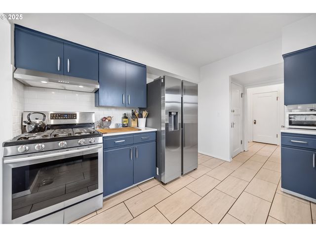 6026 Ne 57th Ave, Portland, OR 97218