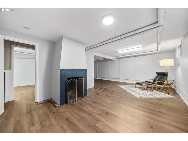 6026 Ne 57th Ave, Portland, OR 97218