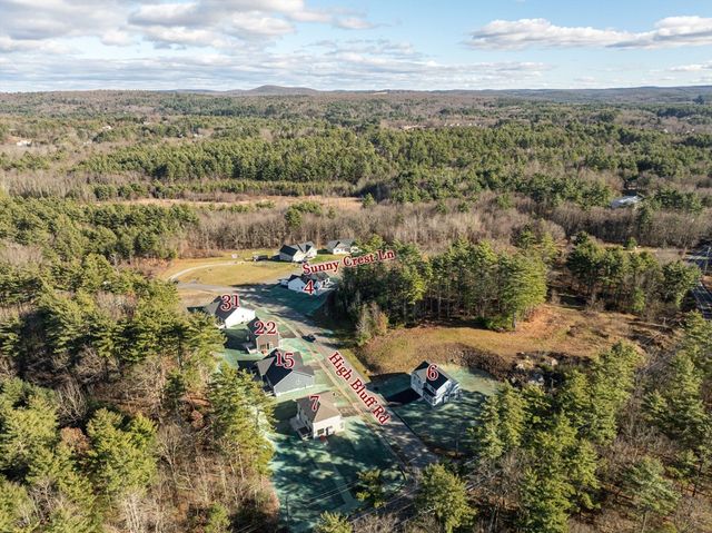 31 High Bluff, Belchertown, MA 01007