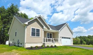 31 High Bluff, Belchertown, MA 01007