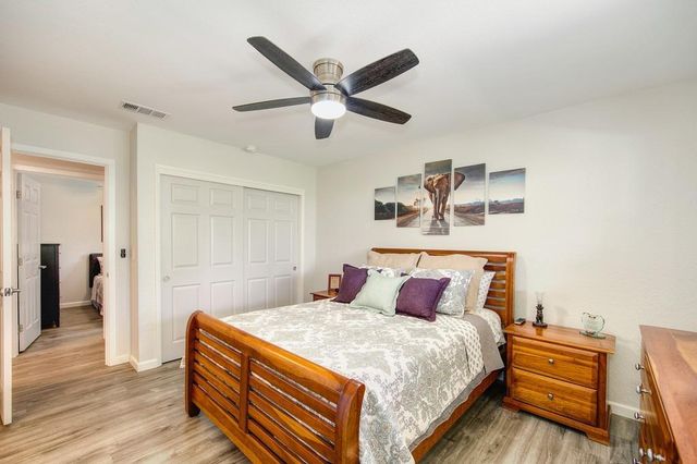 6837 Waxwing Way, Sacramento, CA 95842