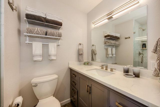 6837 Waxwing Way, Sacramento, CA 95842