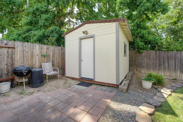 6837 Waxwing Way, Sacramento, CA 95842