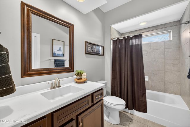 2112 Springstone Drive, Leland, NC 28451