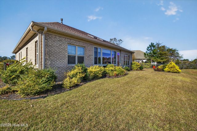 2112 Springstone Drive, Leland, NC 28451