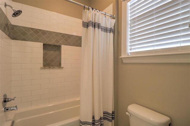 4104 Calypso Ct Court, Lake Charles, LA 70605