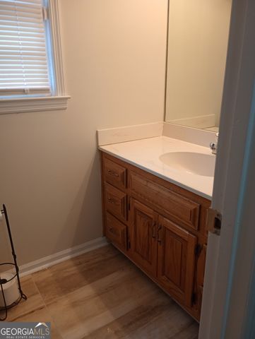 2589 King Circle SE, Conyers, GA 30013