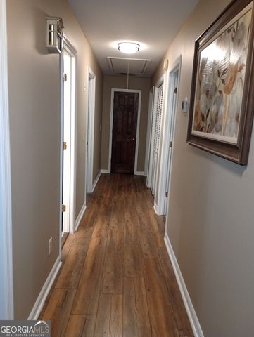 2589 King Circle SE, Conyers, GA 30013