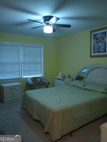 2589 King Circle SE, Conyers, GA 30013