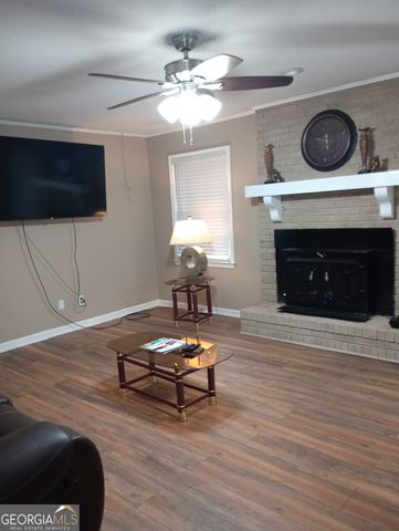 2589 King Circle SE, Conyers, GA 30013