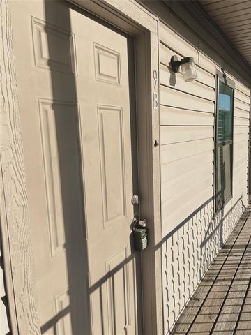 1901 E Lindsey Street 9B, Norman, OK 73071