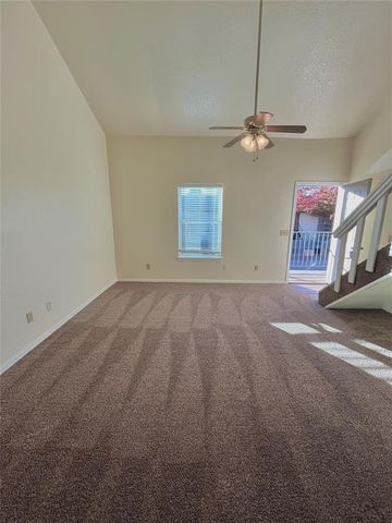 1901 E Lindsey Street 9B, Norman, OK 73071