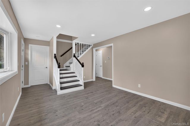 33 Parkway Boulevard, Wyandanch, NY 11798