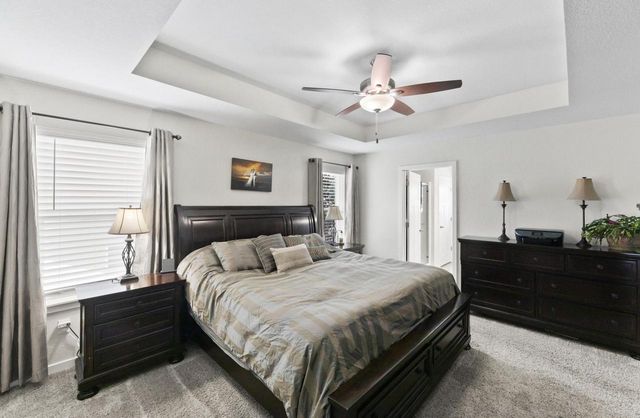 1084 Spruce COURT, Oconomowoc, WI 53066