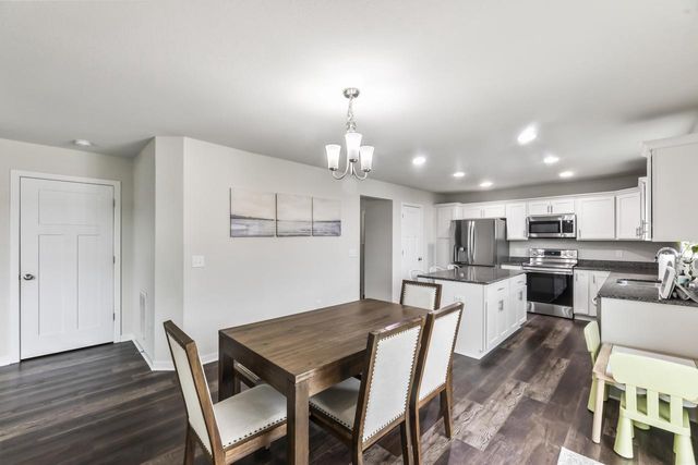 1084 Spruce COURT, Oconomowoc, WI 53066