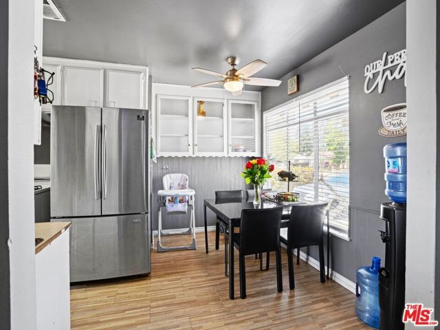 14992 Oro Grande Street, Sylmar (los Angeles), CA 91342