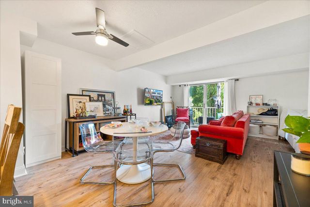 14419 GOLDEN OAK CT, Centreville, VA 20121