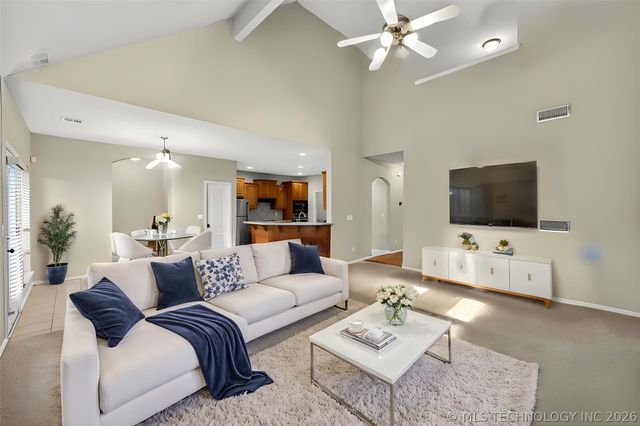3900 W Vicksburg Street, Broken Arrow, OK 74011