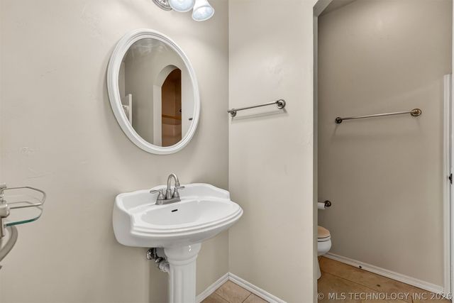 3900 W Vicksburg Street, Broken Arrow, OK 74011