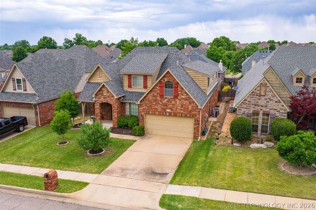 3900 W Vicksburg Street, Broken Arrow, OK 74011