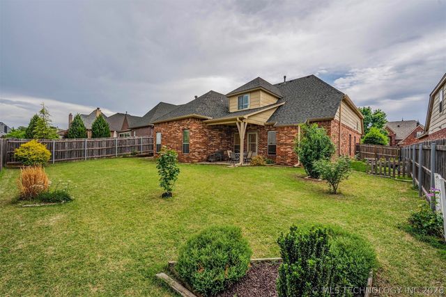3900 W Vicksburg Street, Broken Arrow, OK 74011