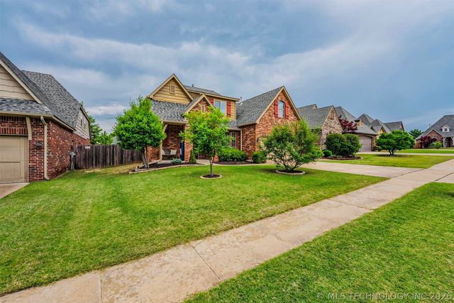 3900 W Vicksburg Street, Broken Arrow, OK 74011