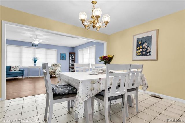 13741 Chestnut Street, Southgate, MI 48195