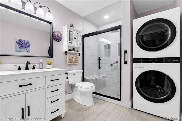 13741 Chestnut Street, Southgate, MI 48195