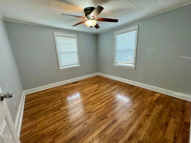 902 E Joyner Street, Clayton, NC 27520