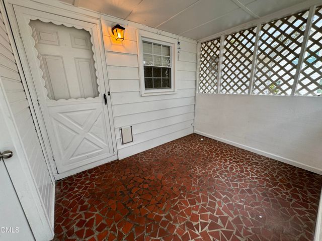 902 E Joyner Street, Clayton, NC 27520