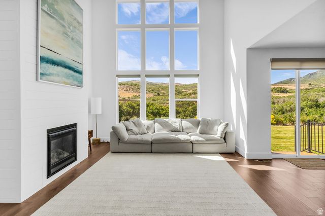 12517 N MINOTS LEDGE DR, Highland, UT 84003