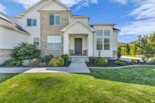 12517 N MINOTS LEDGE DR, Highland, UT 84003