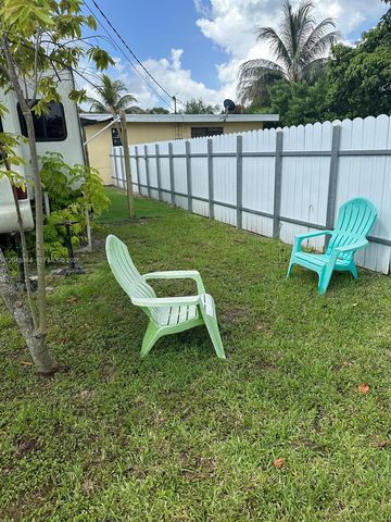 655 NW 152nd Street 655, Miami, FL 33169