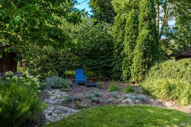 1308 HARLEM Boulevard, Rockford, IL 61103