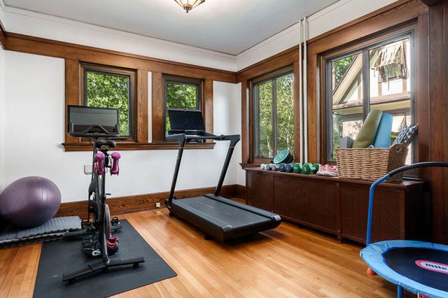 1308 HARLEM Boulevard, Rockford, IL 61103