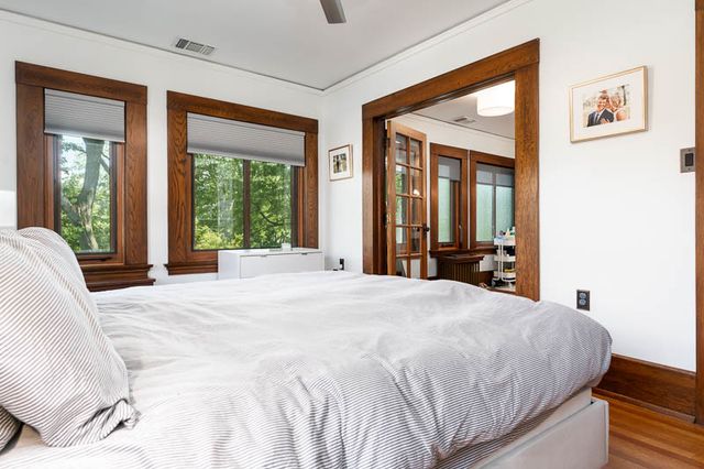 1308 HARLEM Boulevard, Rockford, IL 61103