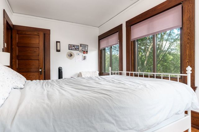 1308 HARLEM Boulevard, Rockford, IL 61103