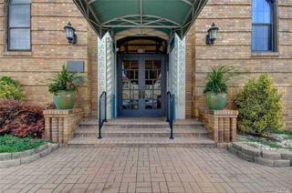 310 Riverside Boulevard 2K, Long Beach, NY 11561