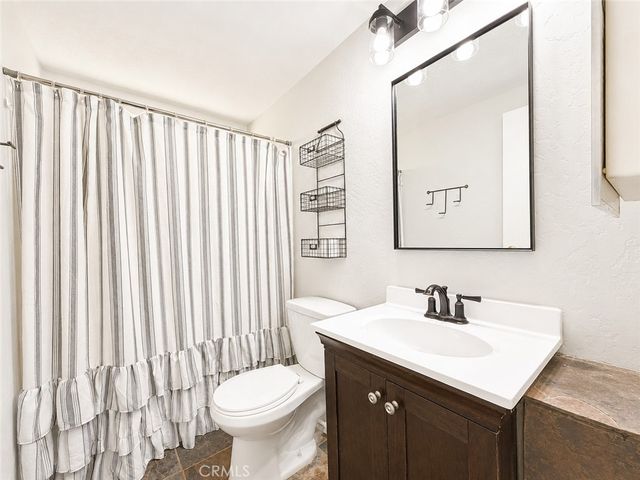 32720 Webb Drive, Wildomar, CA 92595