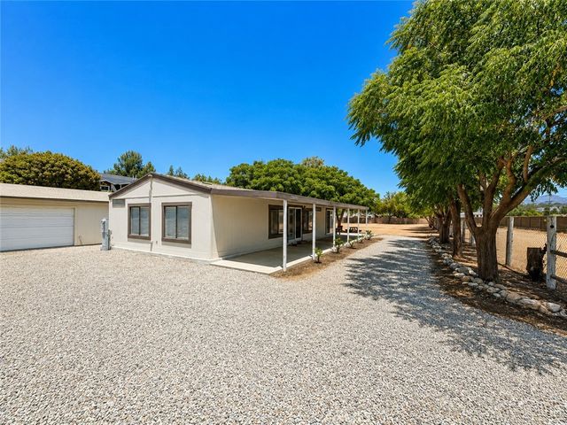 32720 Webb Drive, Wildomar, CA 92595
