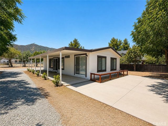 32720 Webb Drive, Wildomar, CA 92595